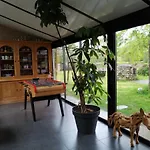 Balad'ane فندق مبيت وإفطار Flachères