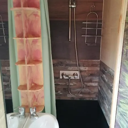Balad'ane Bed & Breakfast