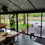 Balad'ane Bed & Breakfast Flachères